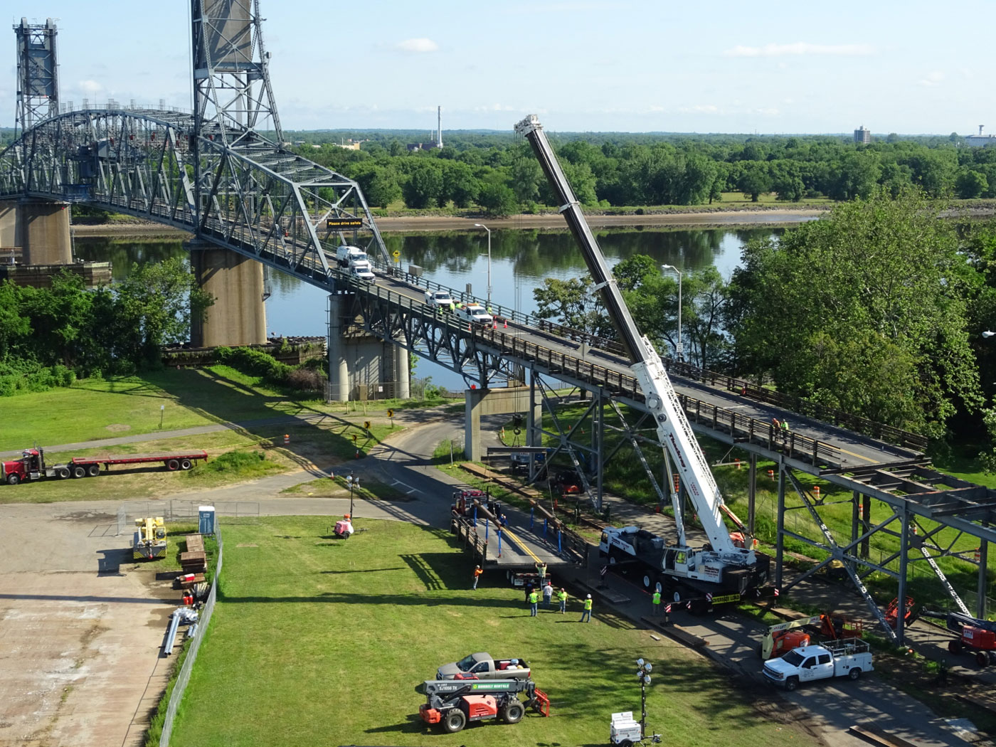 Burlington-Bristol Bridge replacement in progress