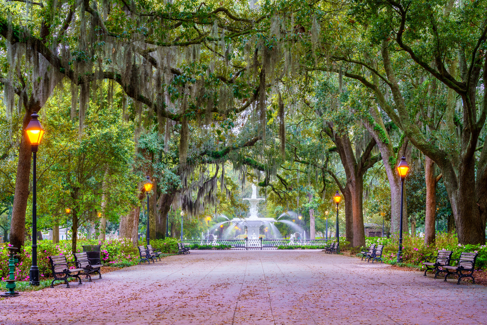 Forsyth Fountain,Forsyth Park 
Savannah,Georgia,
United States of America
